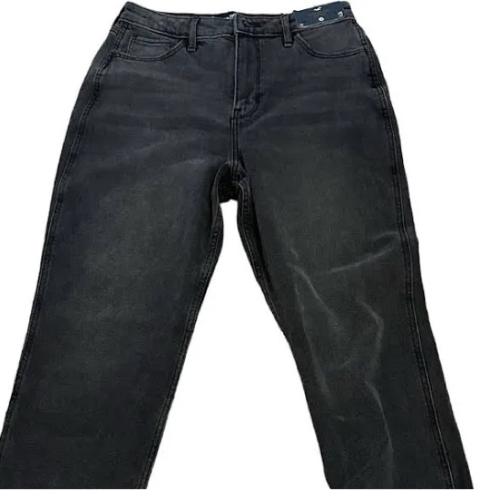 Hollister ultra high rise mom Jean